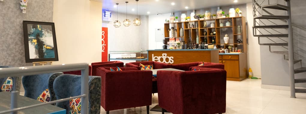 Lepos Cafe  2